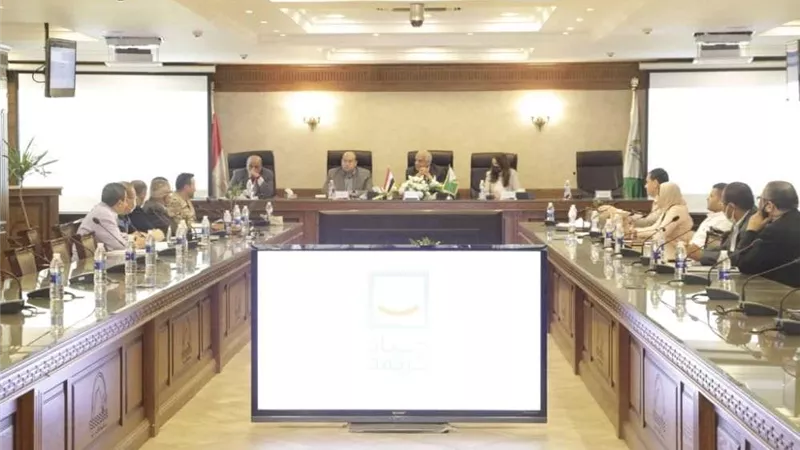 محافظ الجيزة: اجتماعات دورية لمتابعة نسب تنفيذ مشروعات 
