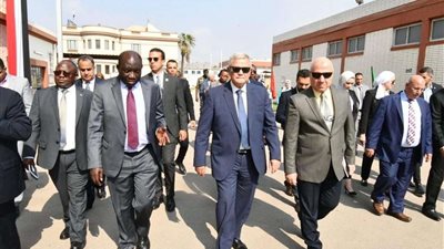 «رسلان» مستعدون لمشاركة خبراتنا مع أشقائنا في زامبيا في قطاع مياه الشرب والصرف الصحي