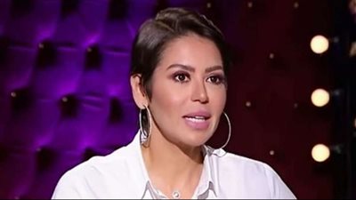 بعد ظهورها تردد الترانيم.. لقاء الخميسي: