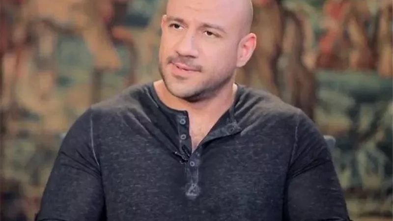 بعد إعلان تضامنه مع غزة.. أحمد مكي يتصدر محركات البحث