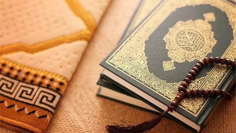 حمل القرآن فأحسن خاتمته.. تفاصيل وفاة شيخ أثناء تلاوة سورة الرحمن بالشرقية