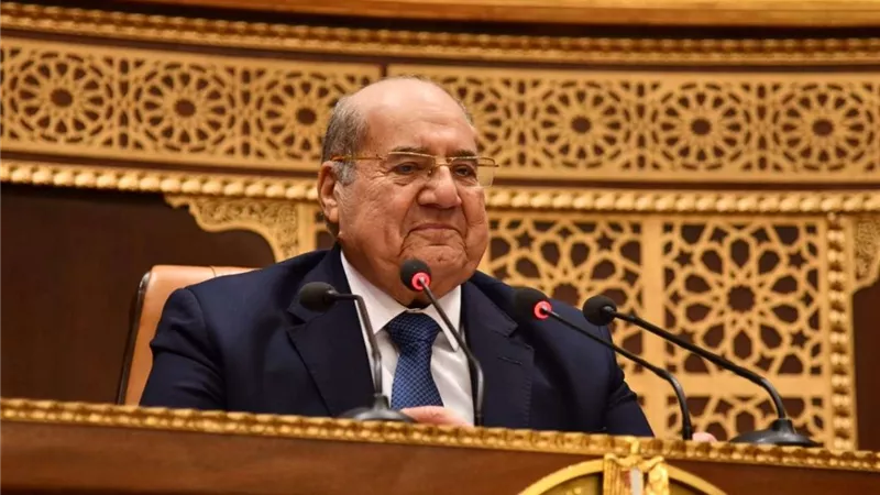 مجلس الشيوخ يناقش دراسة حول مصادر الطاقة ومشكلات البيئة