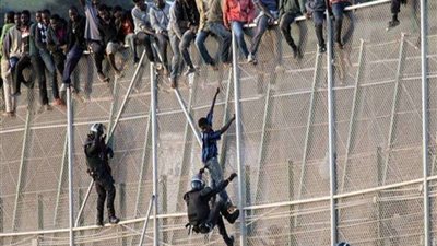 المغرب ينفى هجرة أفراد شرطة سرًا إلى إسبانيا