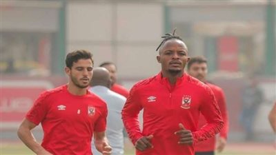 الأهلي يناقش عرضا سعوديا لاستعارة مهاجم الفريق
