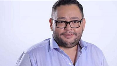 أحمد رزق يروج لـ
