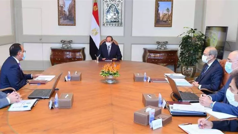 السيسي يتابع الموقف التنفيذي الخاص بإنشاء سد 