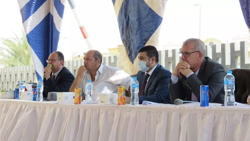 بالصور | بيع 6 محال تجارية وصيدلية بالمزاد العلني في العبور الجديدة