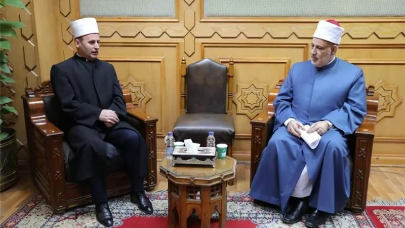 وكيل الأزهر يستقبل رئيس المشيخة الإسلامية بألبانيا لبحث التعاون المشترك