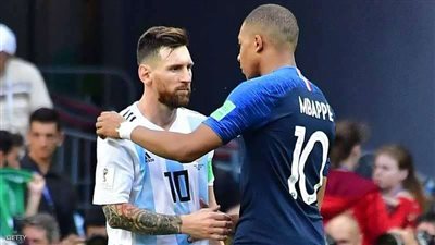 ميسي في باريس سان جيرمان ومبابي في ريال مدريد.. تفاصيل