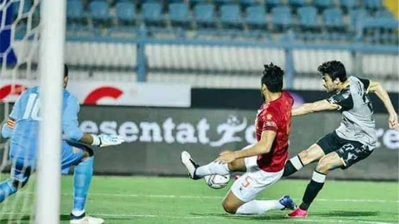 أمين عمر حكما لمباراة الأهلي وسيراميكا كيلوباترا