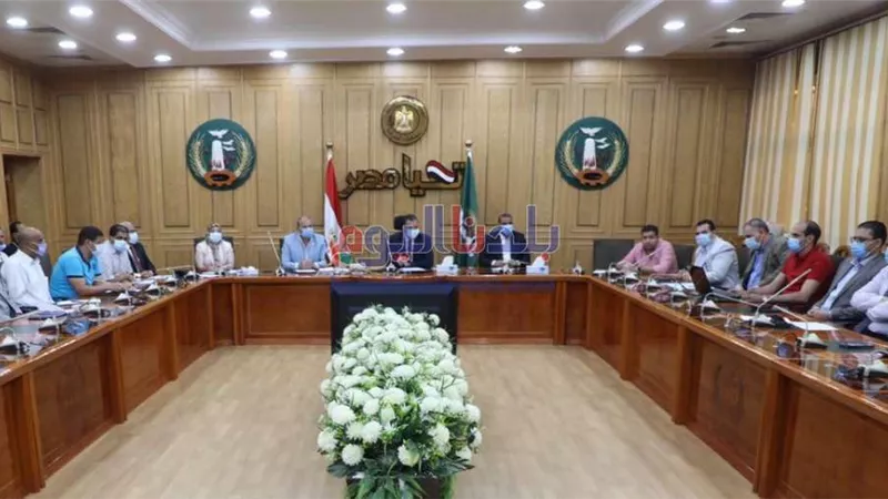 محافظ المنوفية يلتقي أطفال تلا ويأمر بصرف مساعدات مالية وتقديم الرعاية الصحية اللازمة