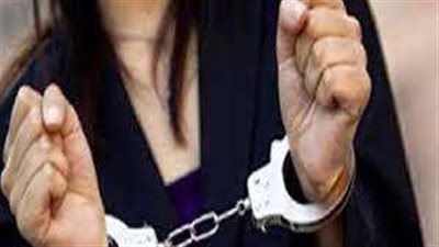 قرار قضائي جديد بشأن سيدة ونجلتها متهمين بقتل بائع بـ17 طعنة في كرداسة