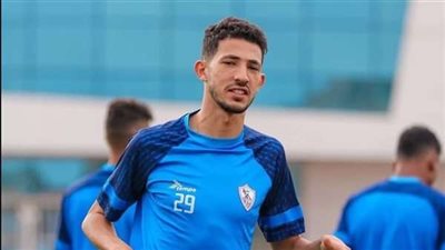 مدافع الزمالك يفتح النار على أحمد فتوح.. تفاصيل