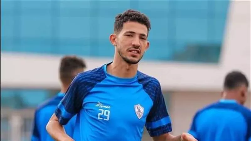 مدافع الزمالك يفتح النار على أحمد فتوح.. تفاصيل