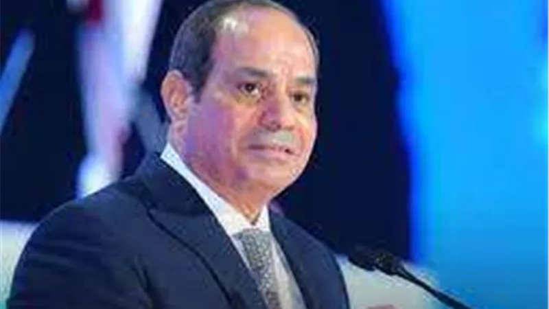 عاجل| السيسي يتلقى اتصالًا هاتفيًا من نظيره الفرنسي إيمانويل ماكرون