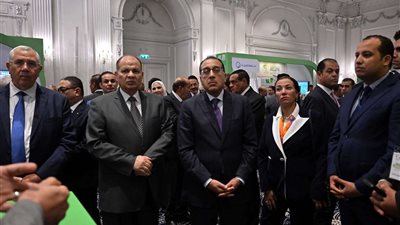 محافظ أسيوط يشارك في المؤتمر الوطني الثاني للمبادرة الوطنية للمشروعات الخضراء الذكية