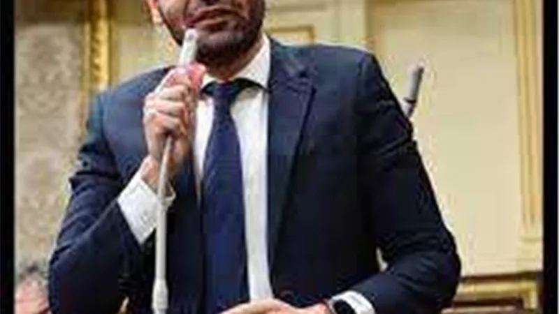 برلماني: السيسي دائما ما يضرب أروع الأمثلة في الإنسانية... وحملة تلقى تفاعًلا كبيرًا من المصريين