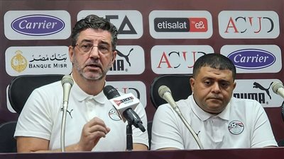 فيتوريا: الرقابة اللصيقة على صلاح تحرر باقي الفريق.. ونمتلك لاعبين يستطيعون صناعة الفارق