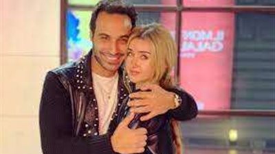 هل فارق السن هو السبب الحقيقي في طلاق أحمد فهمي وهنا الزاهد؟