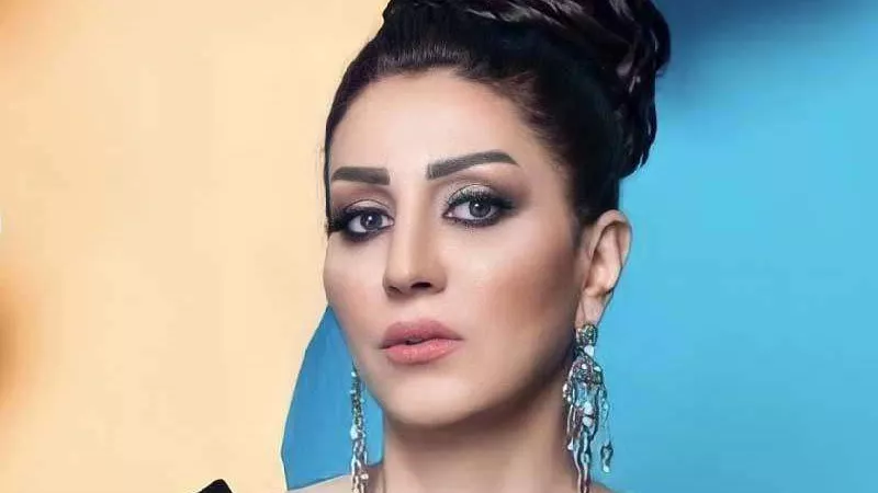 وفاء عامر: 