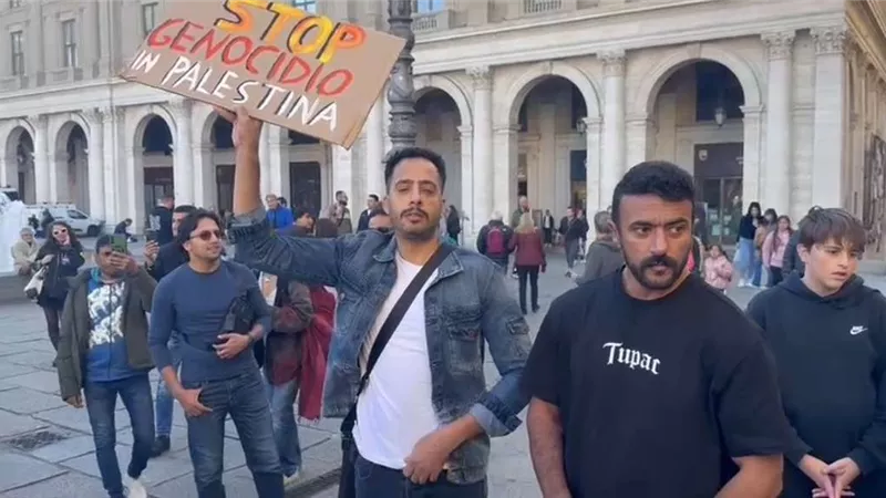 أحمد العوضي وخالد يوسف يشاركان في مظاهرة بإيطاليا دعما للشعب الفلسطيني