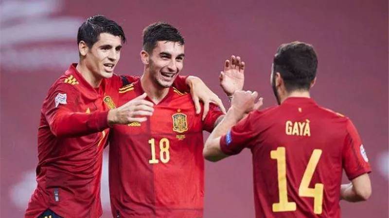 موراتا وتوريس على رأس هجوم إسبانيا أمام جورجيا ولامين مال وانسو في البدلاء
