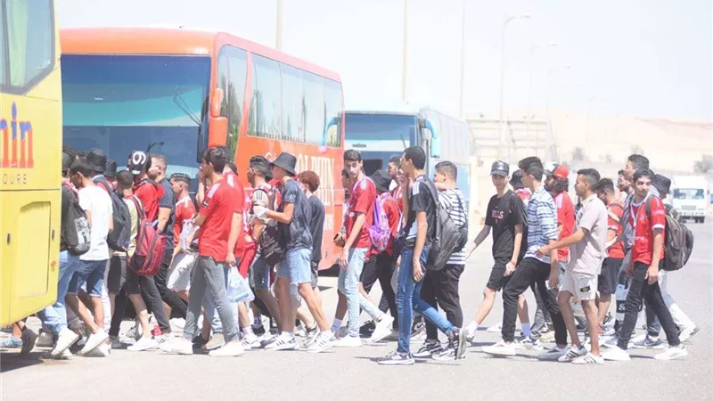 أوتوبيسات مجانية لنقل جماهير الأهلي للإسكندرية غدًا لمساندة فريق السلة