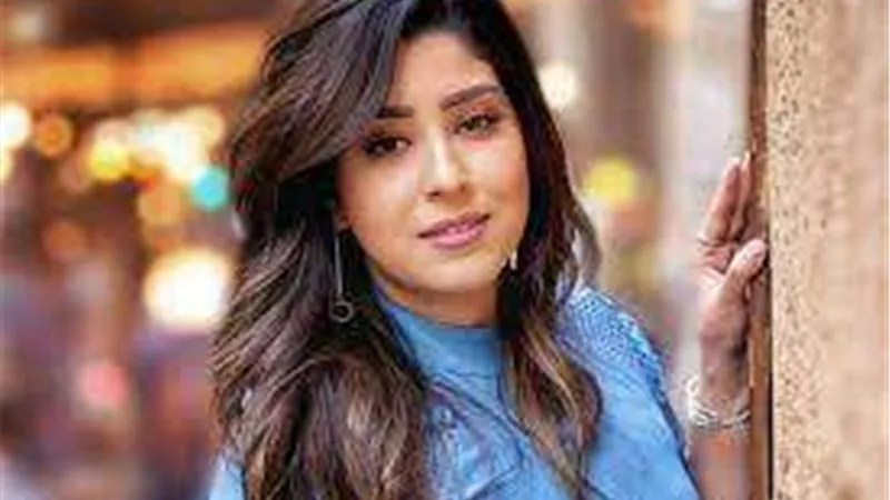أيتن تكشف تفاصيل آخر أعمالها السينمائية الجديدة «درويلة» و«عنب»