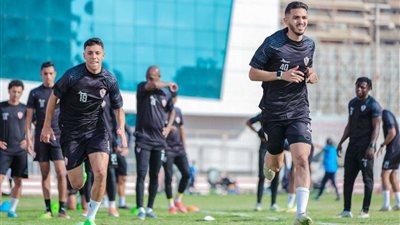 لمدة 20 دقيقة.. فقرة بدنية في مران الزمالك