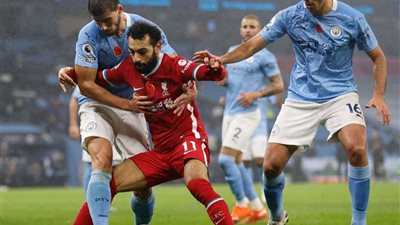 ليفربول ضيفًا على مانشستر سيتي اليوم في قمة الدوري الإنجليزي