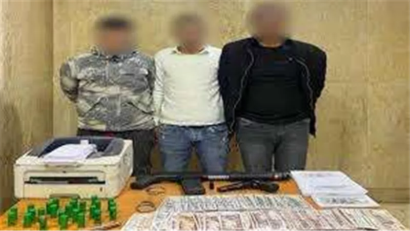 ضبط 3 أشخاص متهمين بالنصب على المواطنين بالقاهرة