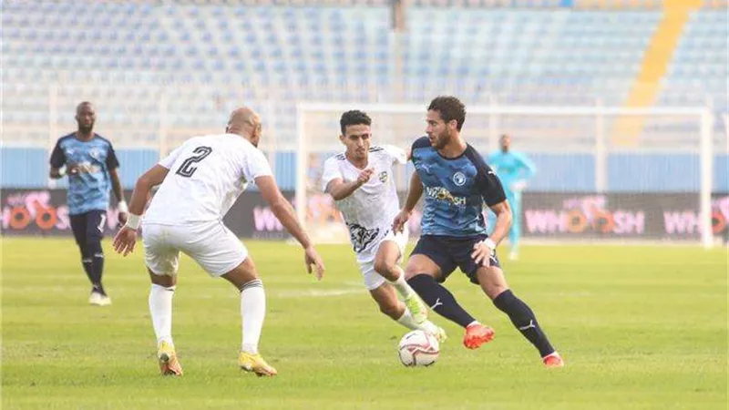 التعادل السلبي يحسم الشوط الأول من مباراة بيراميدز ومازيمبي