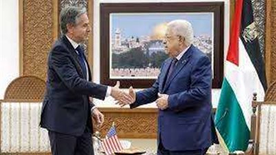 عاجل.. الرئيس الفلسطيني يسلم بلينكن ملفا كاملا حول جرائم الاحتلال