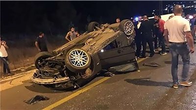 مصرع طالب وإصابة والده إثر تعرضهم لحادث انقلاب سيارة ملاكي بسوهاج