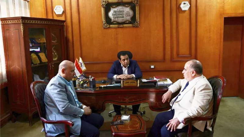 مقدمة من البنك الزراعي المصري.. 5 آلاف كوبون شراء سلع غذائية للأسر الأولى بالرعاية في قنا