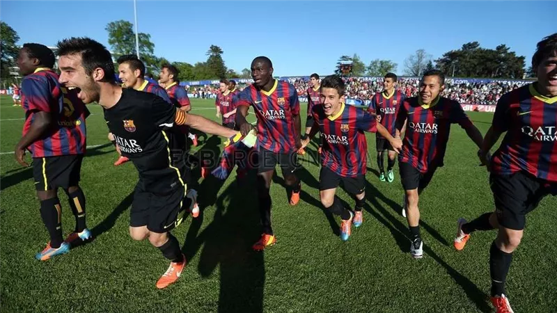 برشلونة يسقط بالأربعة أمام بورتو في دوري الأبطال U19.. تفاصيل