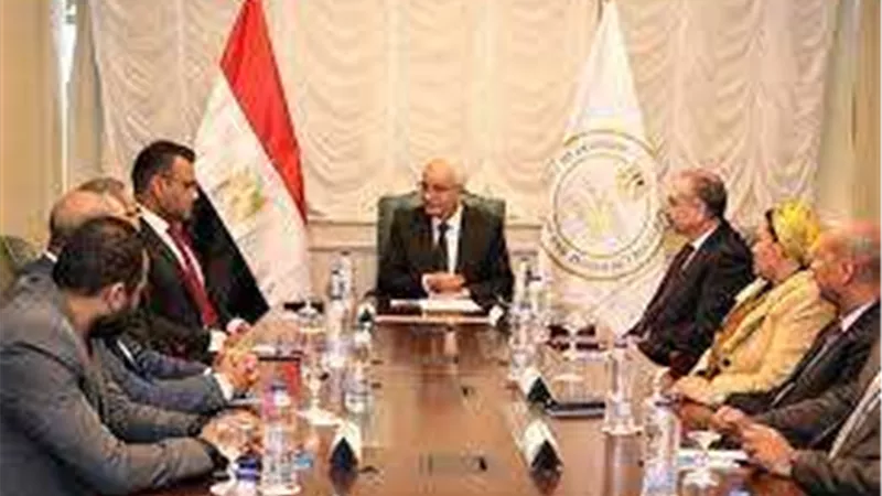وزير التربية والتعليم يُوقع تجديد بروتوكول تعاون مع بنك الطعام المصري