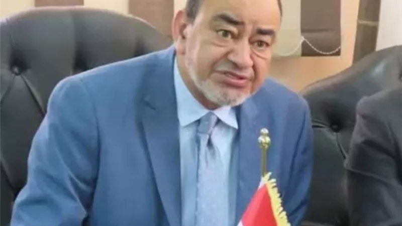 رئيس شعبة المستلزمات الطبية يكشف أسباب تناقص البضائع بالأسواق