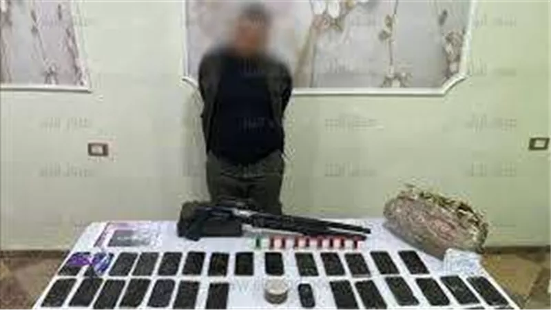 ضبط عنصر إجرامي بحوزته مخدرات بقيمة 10 مليون جنيه بالجيزة