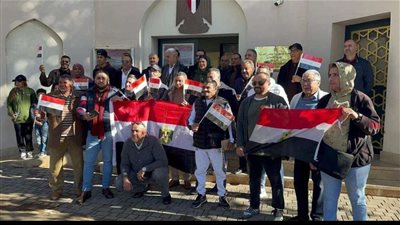 سفير مصر في رومانيا: لم تُواجهنا خلال 3 أيام سوى مشكلة واحدة وتم حلها فورا