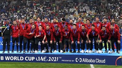 شوبير يكشف قائمة الأهلي في كأس العالم للأندية.. استبعاد عبد القادر ومحسن