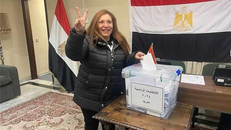 توافد المصريين في مدريد للتصويت بالانتخابات الرئاسية