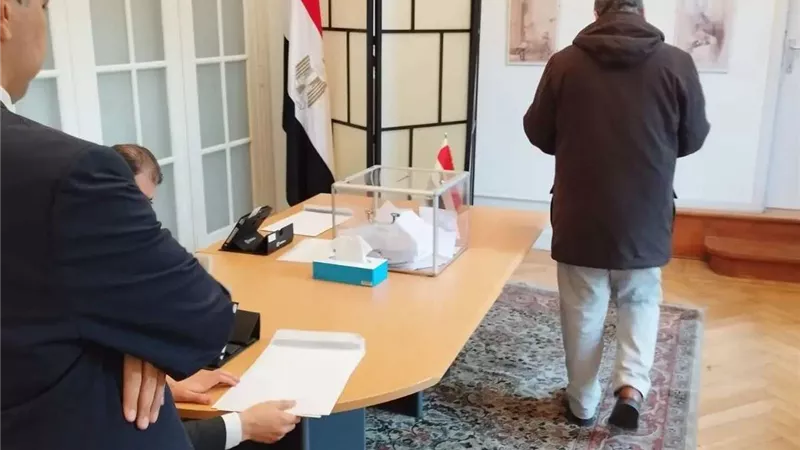غلق صناديق الاقتراع بجدة بعد انتهاء التصويت في اليوم الثانى للانتخابات الرئاسية