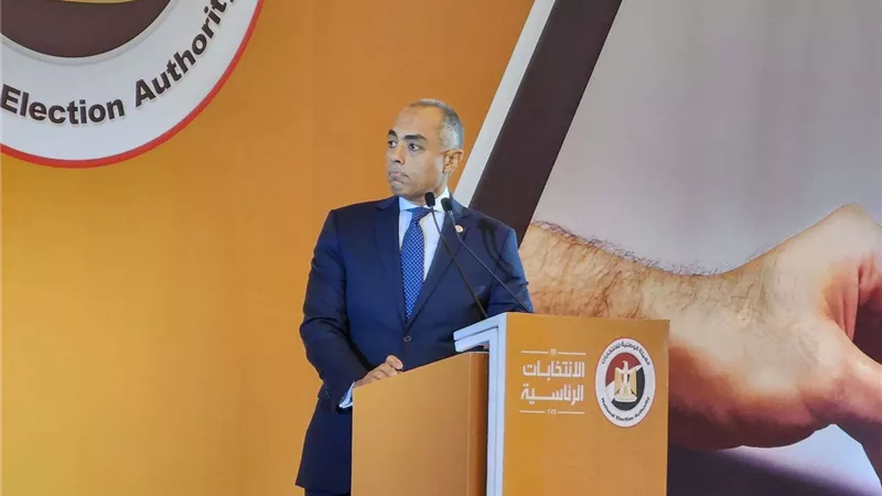 الهيئة الوطنية للانتخابات: انتظام تصويت المصريين بالخارج في 108 لجان انتخابية