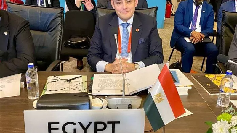 وزير الصناعة يشارك باجتماعات الدورة الوزارية الـ 39 للجنة التعاون الاقتصادي بإسطنبول