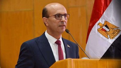 إضافة مقر لجنة انتخابية للمغتربين للتصويت بنادي جامعة أسيوط  في الانتخابات الرئاسية 2024