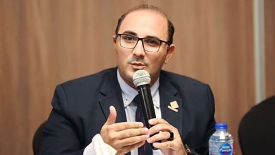 عضو تنسيقية شباب الأحزاب: سلم التغيير يأتي من بوابة الانتخابات