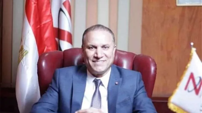 النائب زكي عباس: القيادة السياسية تبذل جهودا حثيثة لدعم تعميق التصنيع المحلي