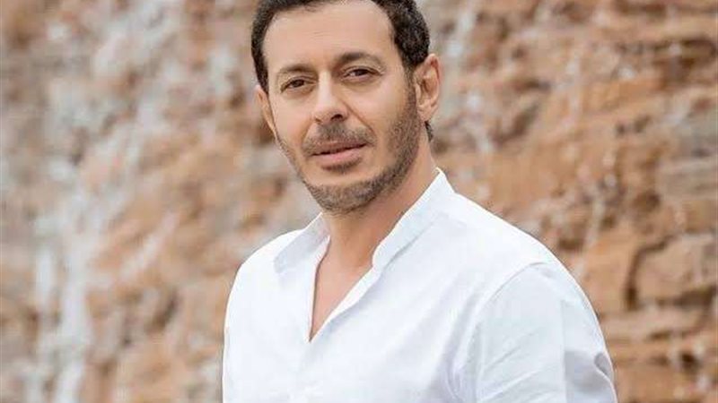 مصطفى شعبان 