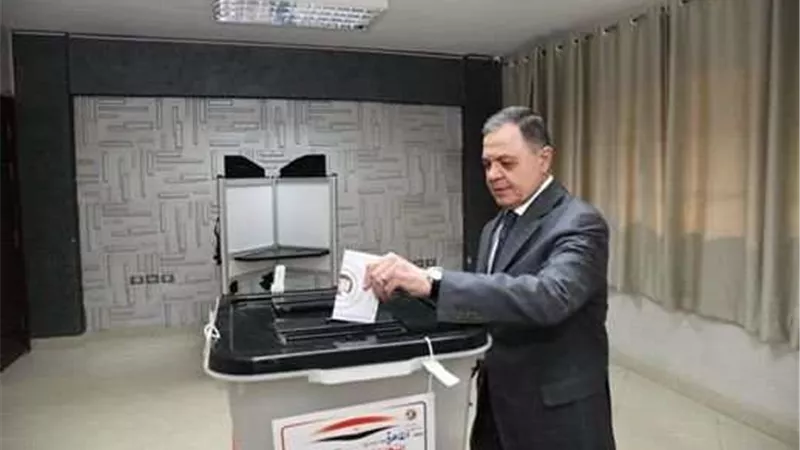 وزير الداخلية يدلي بصوته فى انتخابات رئاسة الجمهورية 2024 بمقر لجنته